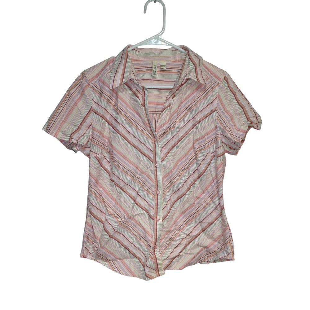 St John's Bay Women's Button Up Size Medium